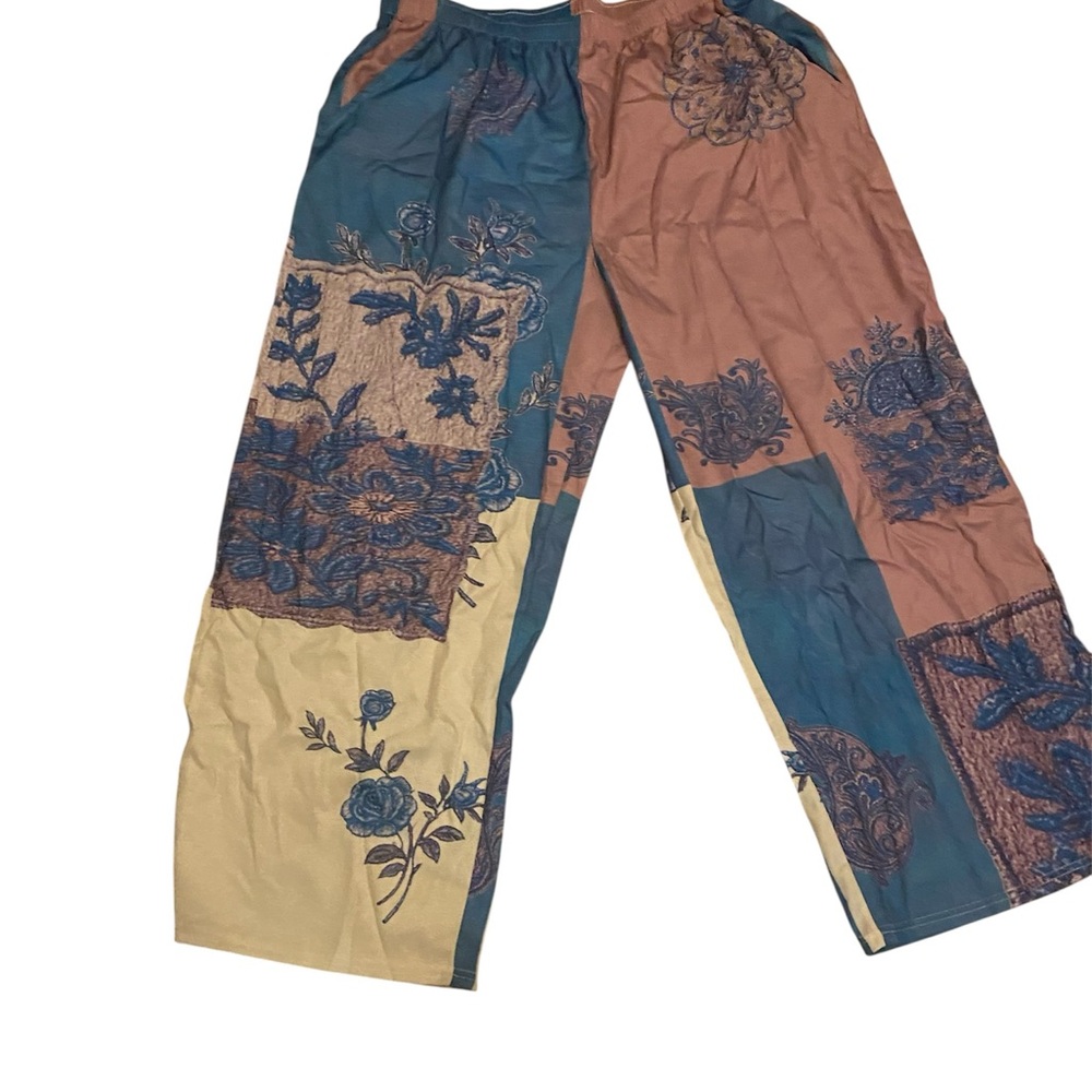 NWOT.,Plus size women’s wide leg beach pants